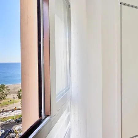 En Primera Linea De Playa En La Malagueta * Málaga